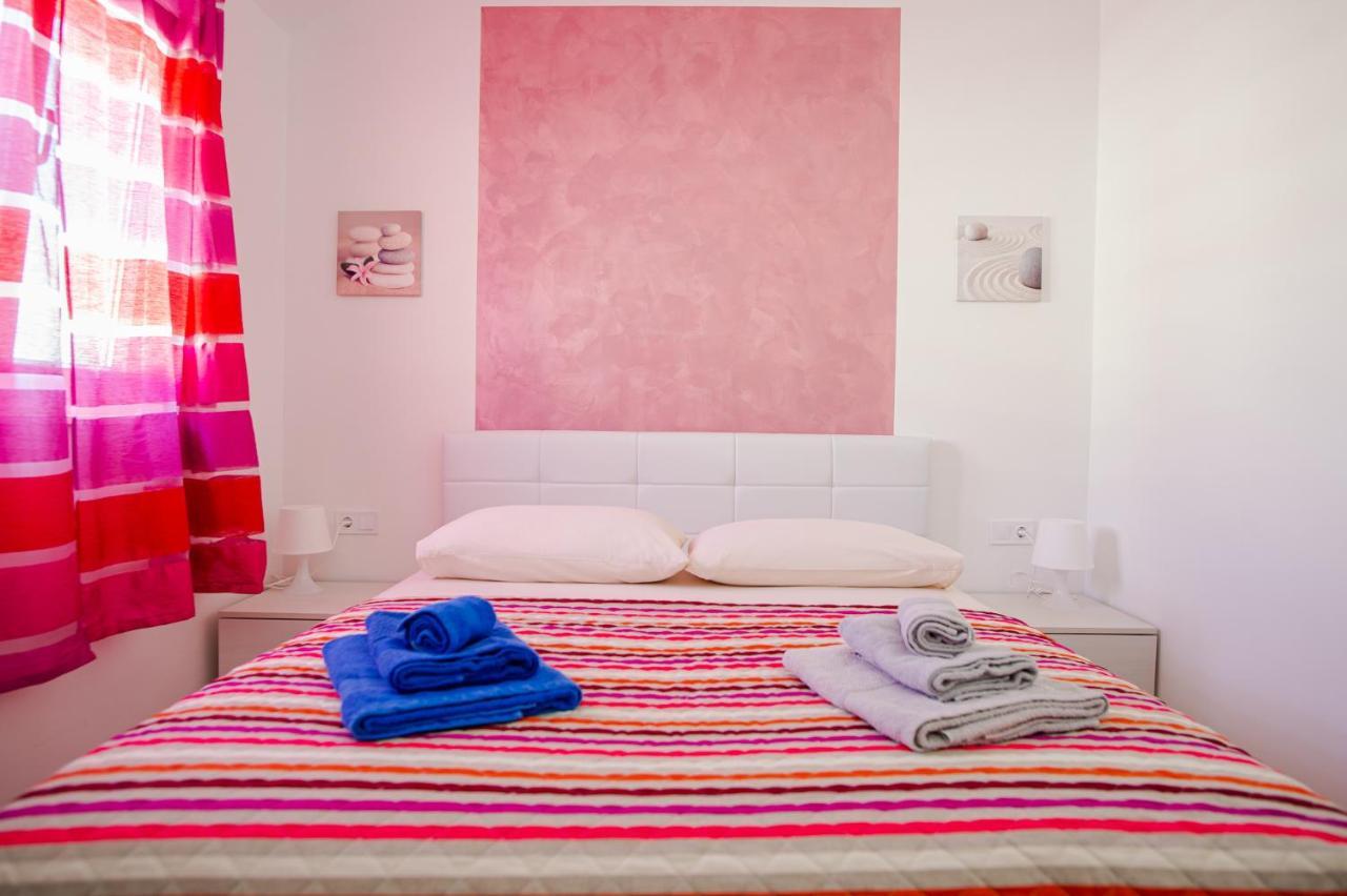 Exclusive Seaside Dream Apartments Murter Eksteriør bilde