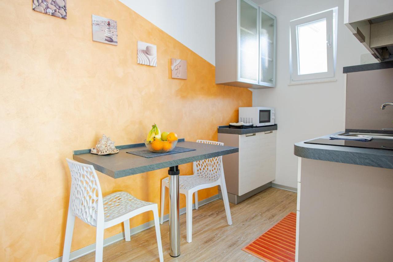 Exclusive Seaside Dream Apartments Murter Eksteriør bilde
