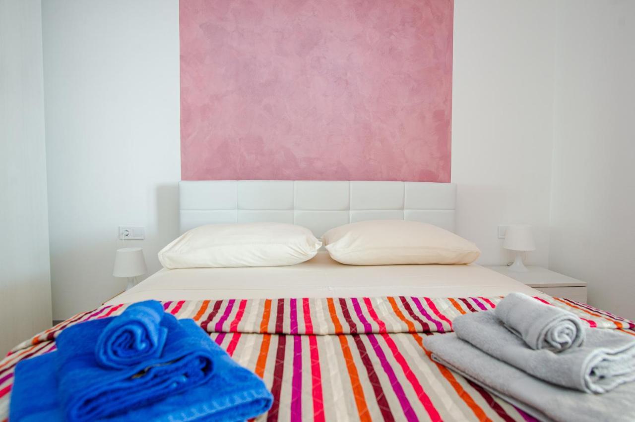 Exclusive Seaside Dream Apartments Murter Eksteriør bilde