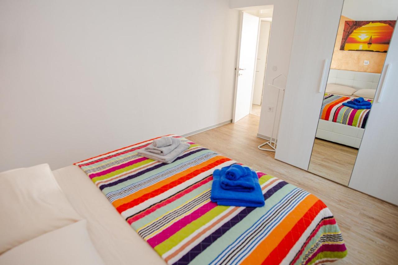 Exclusive Seaside Dream Apartments Murter Eksteriør bilde