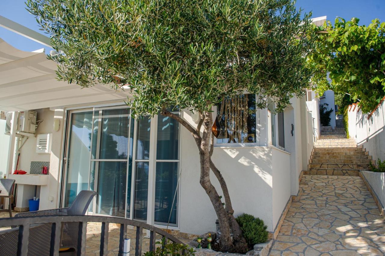 Exclusive Seaside Dream Apartments Murter Eksteriør bilde