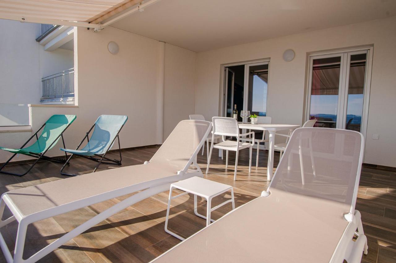 Exclusive Seaside Dream Apartments Murter Eksteriør bilde